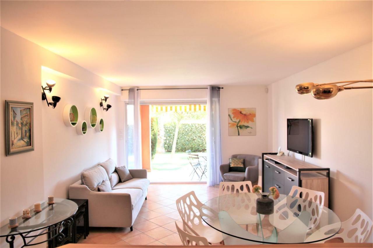 Les Soleiades Apartment La Londe-les-Maures Exterior photo