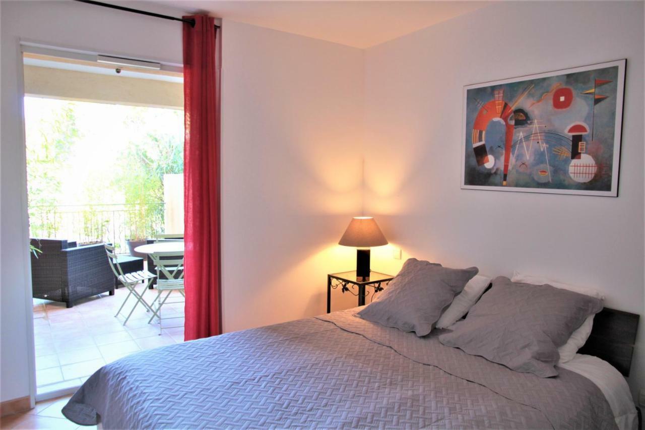 Les Soleiades Apartment La Londe-les-Maures Exterior photo